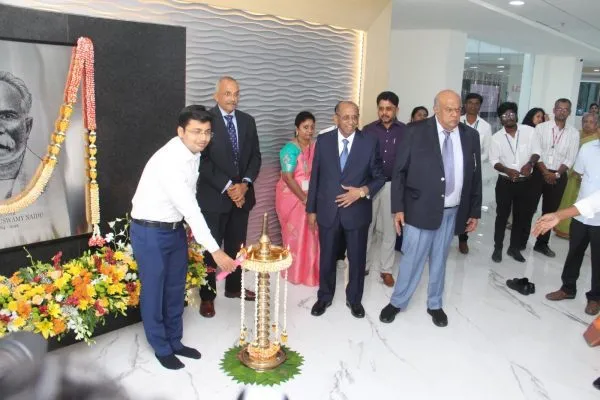 outpatient-hospital-opening-2-scaled