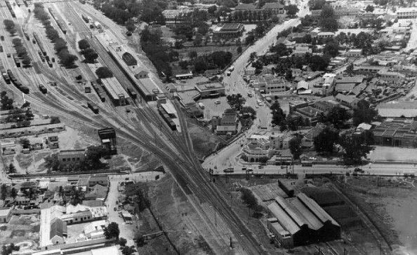1930